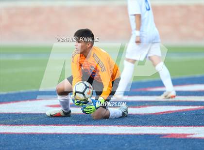 Thumbnail 2 in Allen vs. North Mesquite photogallery.