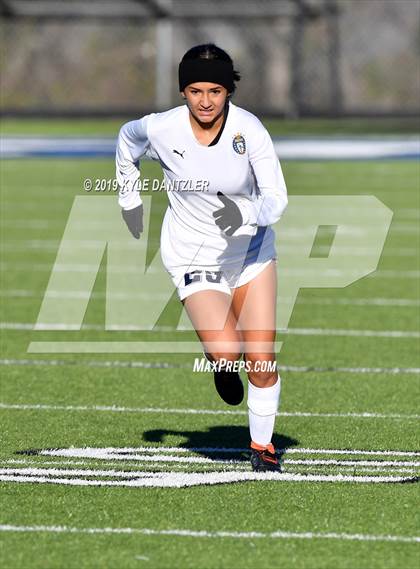 Thumbnail 1 in St. Thomas Aquinas vs Carondelet (National Elite Prep Showcase) photogallery.