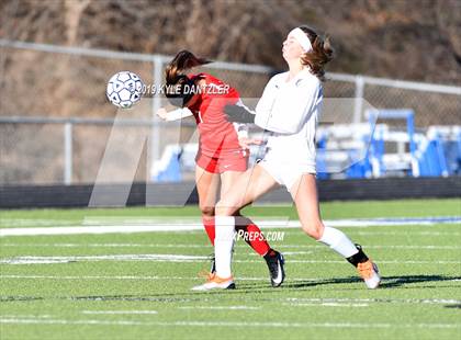 Thumbnail 3 in St. Thomas Aquinas vs Carondelet (National Elite Prep Showcase) photogallery.