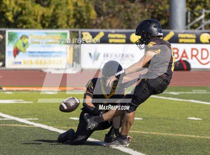 Thumbnail 1 in FR: Foothill @ Del Oro photogallery.