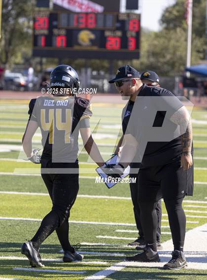 Thumbnail 3 in FR: Foothill @ Del Oro photogallery.