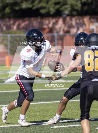 Thumbnail 2 in FR: Foothill @ Del Oro photogallery.