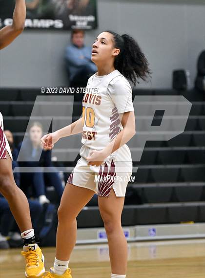 Thumbnail 2 in Monterey Trail vs. Clovis West (St. Mary's Stockton MLK Showcase) photogallery.