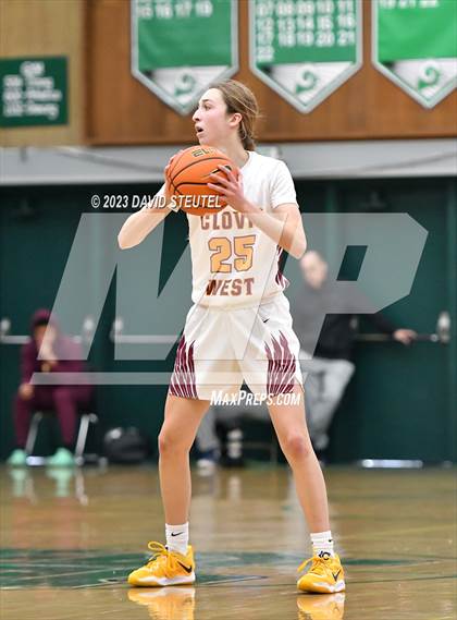 Thumbnail 1 in Monterey Trail vs. Clovis West (St. Mary's Stockton MLK Showcase) photogallery.