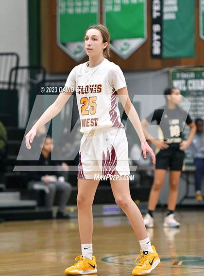 Thumbnail 1 in Monterey Trail vs. Clovis West (St. Mary's Stockton MLK Showcase) photogallery.