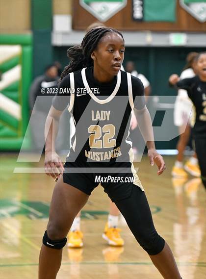 Thumbnail 2 in Monterey Trail vs. Clovis West (St. Mary's Stockton MLK Showcase) photogallery.