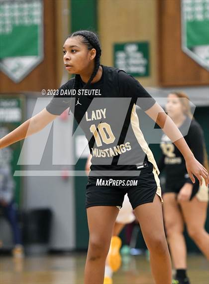 Thumbnail 2 in Monterey Trail vs. Clovis West (St. Mary's Stockton MLK Showcase) photogallery.