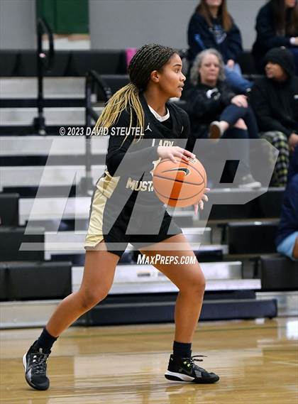 Thumbnail 3 in Monterey Trail vs. Clovis West (St. Mary's Stockton MLK Showcase) photogallery.