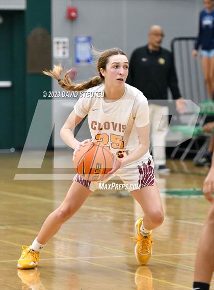 Thumbnail 2 in Monterey Trail vs. Clovis West (St. Mary's Stockton MLK Showcase) photogallery.