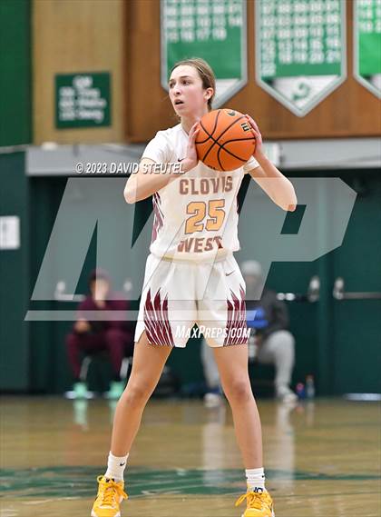 Thumbnail 3 in Monterey Trail vs. Clovis West (St. Mary's Stockton MLK Showcase) photogallery.