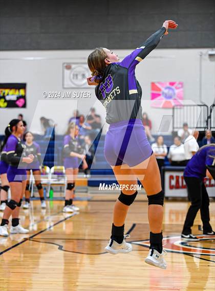 Thumbnail 2 in Schulenburg vs Holland (UIL Volleyball 2A D1 Area) photogallery.