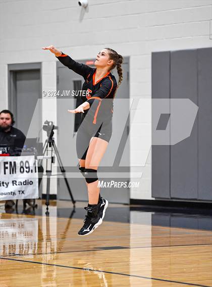 Thumbnail 1 in Schulenburg vs Holland (UIL Volleyball 2A D1 Area) photogallery.