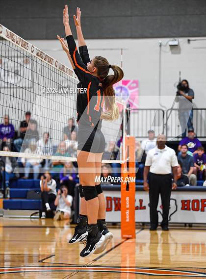 Thumbnail 3 in Schulenburg vs Holland (UIL Volleyball 2A D1 Area) photogallery.