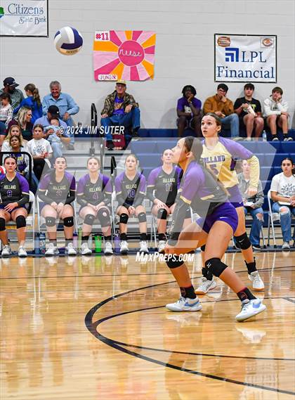 Thumbnail 1 in Schulenburg vs Holland (UIL Volleyball 2A D1 Area) photogallery.