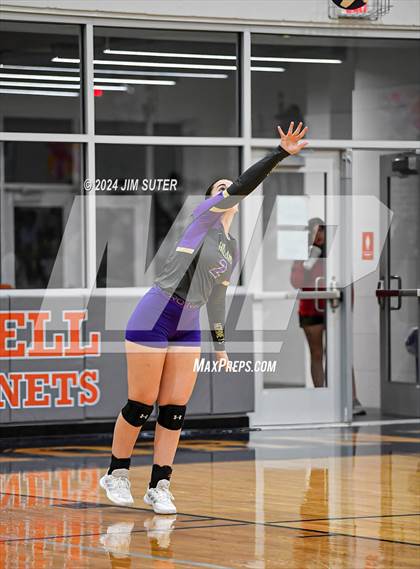 Thumbnail 1 in Schulenburg vs Holland (UIL Volleyball 2A D1 Area) photogallery.