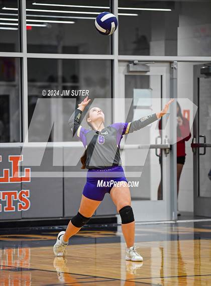 Thumbnail 2 in Schulenburg vs Holland (UIL Volleyball 2A D1 Area) photogallery.