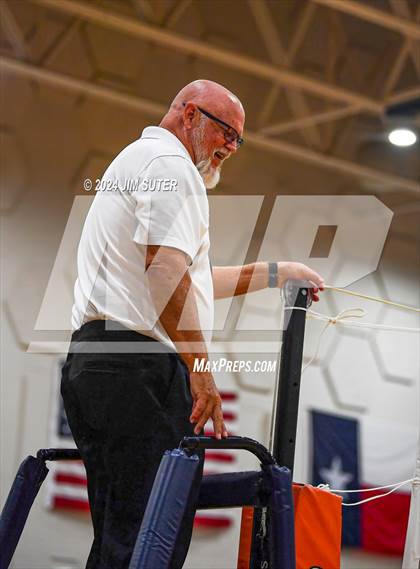 Thumbnail 2 in Schulenburg vs Holland (UIL Volleyball 2A D1 Area) photogallery.