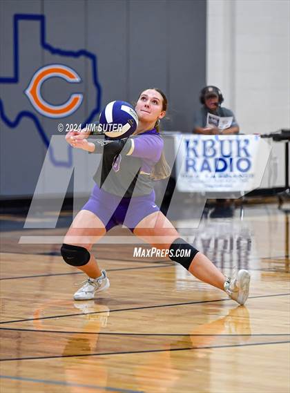 Thumbnail 1 in Schulenburg vs Holland (UIL Volleyball 2A D1 Area) photogallery.
