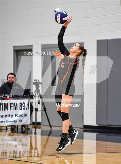 Thumbnail 3 in Schulenburg vs Holland (UIL Volleyball 2A D1 Area) photogallery.