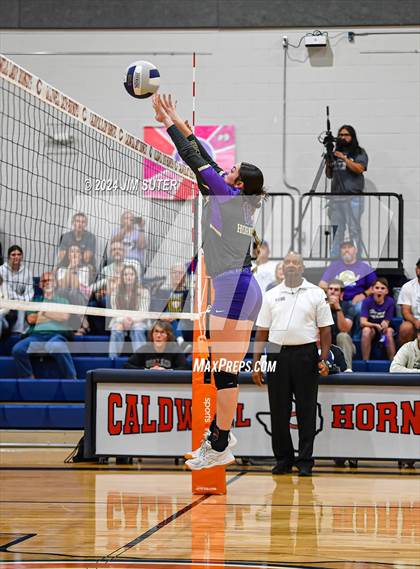 Thumbnail 3 in Schulenburg vs Holland (UIL Volleyball 2A D1 Area) photogallery.