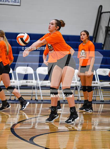 Thumbnail 3 in Schulenburg vs Holland (UIL Volleyball 2A D1 Area) photogallery.