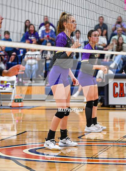Thumbnail 2 in Schulenburg vs Holland (UIL Volleyball 2A D1 Area) photogallery.
