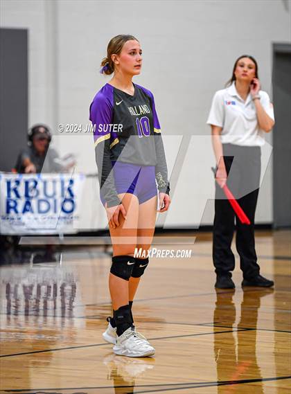Thumbnail 3 in Schulenburg vs Holland (UIL Volleyball 2A D1 Area) photogallery.