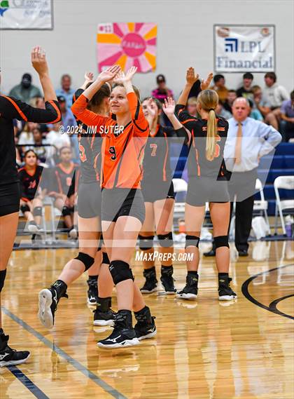 Thumbnail 2 in Schulenburg vs Holland (UIL Volleyball 2A D1 Area) photogallery.