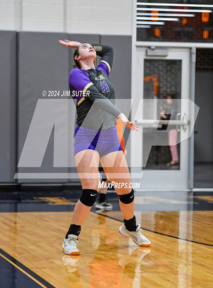 Thumbnail 3 in Schulenburg vs Holland (UIL Volleyball 2A D1 Area) photogallery.
