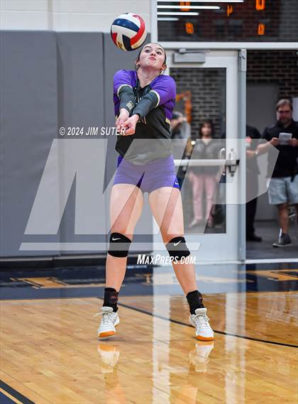 Thumbnail 2 in Schulenburg vs Holland (UIL Volleyball 2A D1 Area) photogallery.