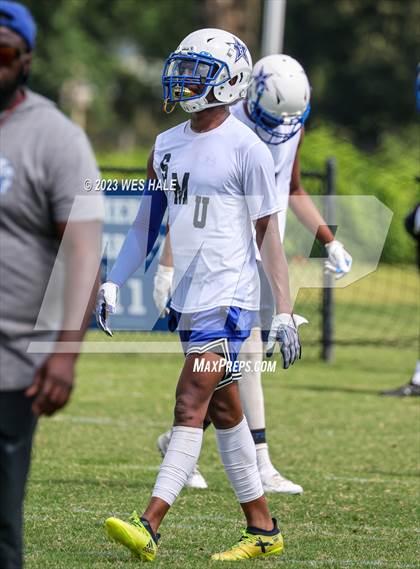 Thumbnail 2 in Hamilton vs Giles County (U of Memphis 7v7) photogallery.
