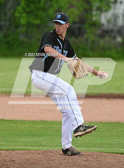 Thumbnail 2 in Wilton @ Notre Dame, WH (CIAC Class L 1st Round) photogallery.