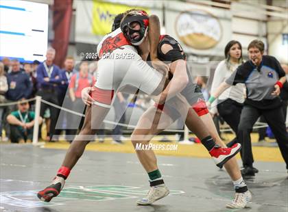 Thumbnail 2 in NIAA 2A Finals photogallery.