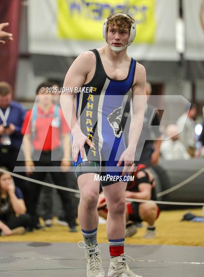 Thumbnail 1 in NIAA 2A Finals photogallery.