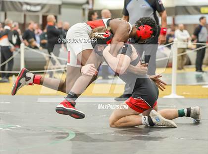 Thumbnail 1 in NIAA 2A Finals photogallery.