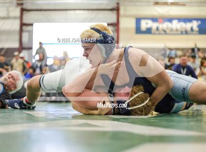 Thumbnail 2 in NIAA 2A Finals photogallery.