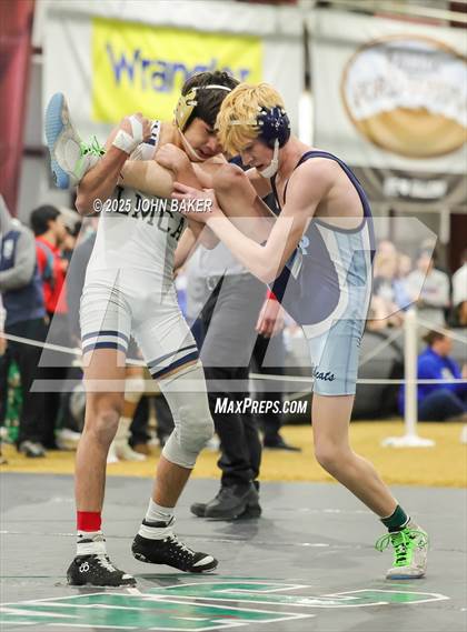 Thumbnail 3 in NIAA 2A Finals photogallery.