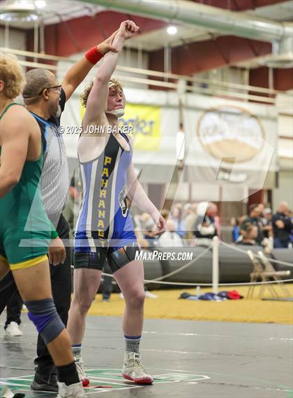 Thumbnail 1 in NIAA 2A Finals photogallery.
