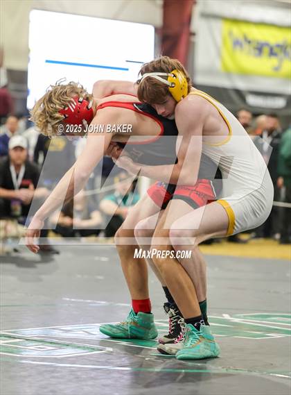 Thumbnail 3 in NIAA 2A Finals photogallery.