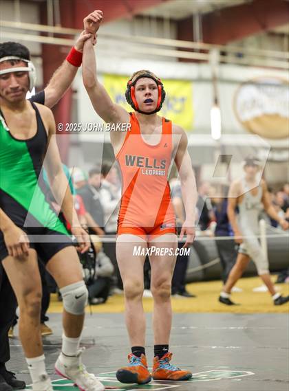 Thumbnail 1 in NIAA 2A Finals photogallery.