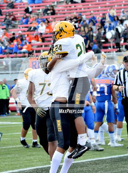 Thumbnail 3 in Bishop Manogue vs Bishop Gorman (NIAA 4A Final) photogallery.