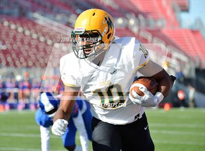 Thumbnail 3 in Bishop Manogue vs Bishop Gorman (NIAA 4A Final) photogallery.