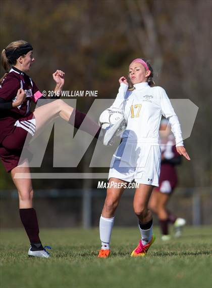 Thumbnail 1 in Kingston vs Washingtonville (Section 9 Class AA Quarterfinal) photogallery.