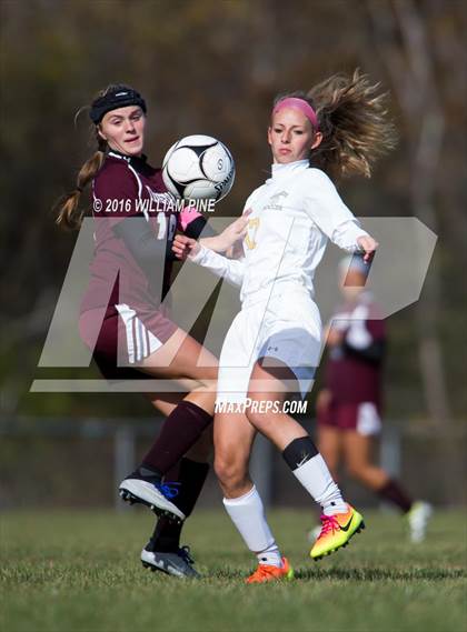 Thumbnail 3 in Kingston vs Washingtonville (Section 9 Class AA Quarterfinal) photogallery.