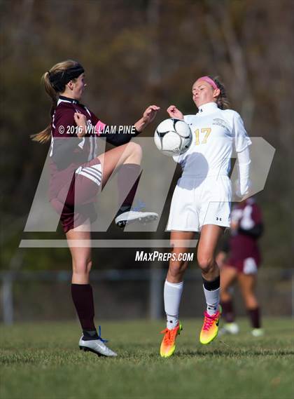 Thumbnail 2 in Kingston vs Washingtonville (Section 9 Class AA Quarterfinal) photogallery.