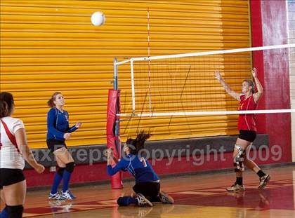 Thumbnail 1 in Palm Desert vs Indio (Palm Desert Varsity Tournament) photogallery.