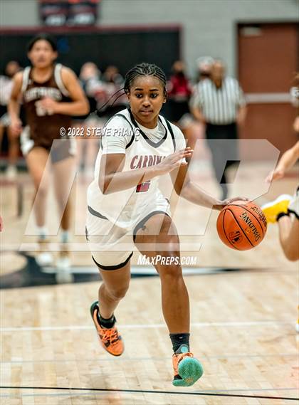 Thumbnail 3 in Saint Francis @ Laguna Creek (CIF State D1 Round 1 Playoff) photogallery.