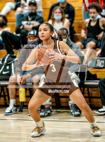 Thumbnail 1 in Saint Francis @ Laguna Creek (CIF State D1 Round 1 Playoff) photogallery.