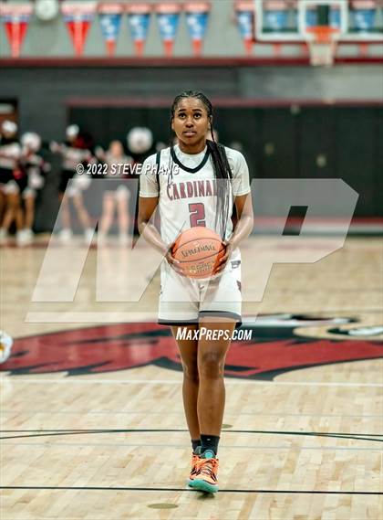 Thumbnail 3 in Saint Francis @ Laguna Creek (CIF State D1 Round 1 Playoff) photogallery.