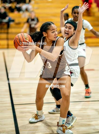 Thumbnail 1 in Saint Francis @ Laguna Creek (CIF State D1 Round 1 Playoff) photogallery.